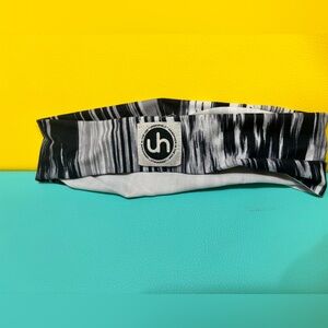 UrbanHalo Black‎ and White Patterned Headband